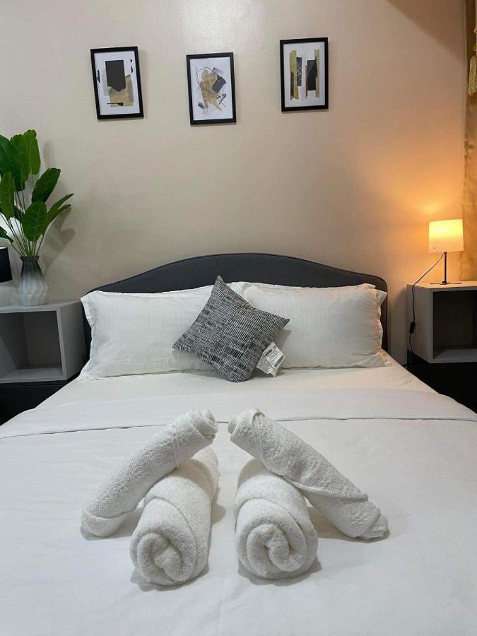 Studio Condo Building 81 Newport Boulevard Manila Eksteriør bilde