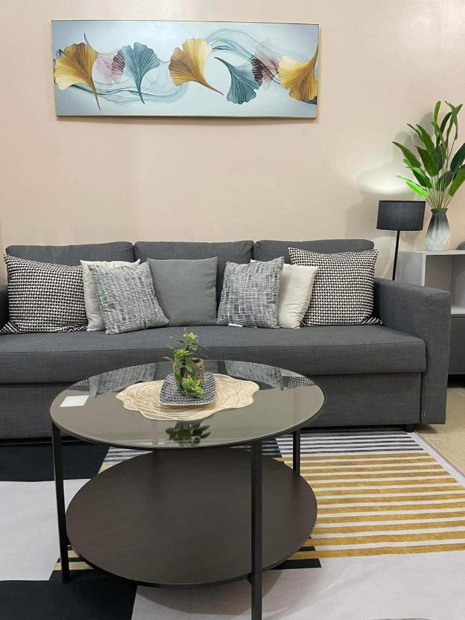 Studio Condo Building 81 Newport Boulevard Manila Eksteriør bilde