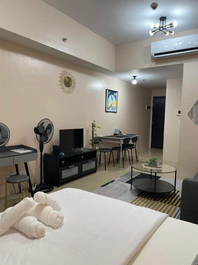 Studio Condo Building 81 Newport Boulevard Manila Eksteriør bilde