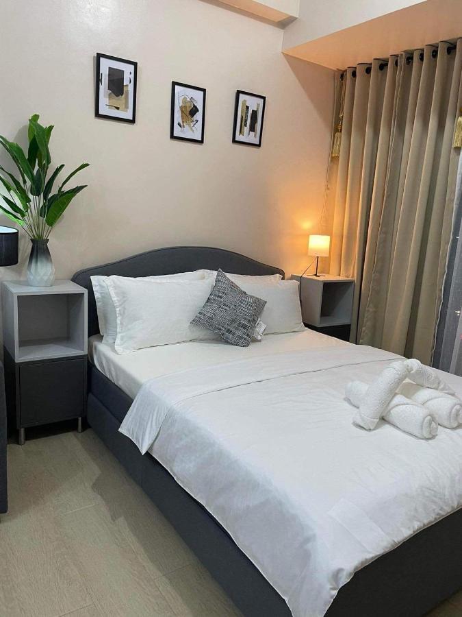 Studio Condo Building 81 Newport Boulevard Manila Eksteriør bilde